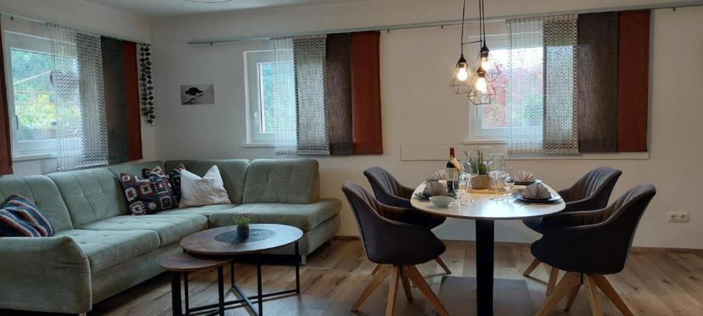 Appartamento Haus Adrian Wald am Arlberg Esterno foto
